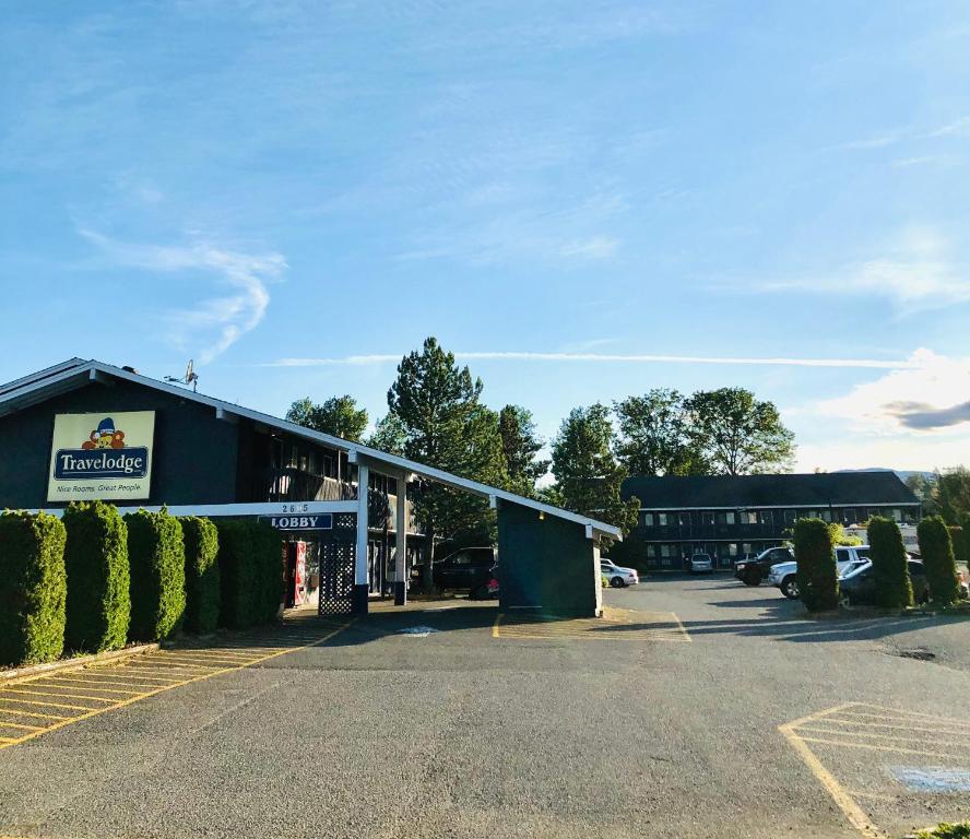 Coast Courtenay Hotel Екстериор снимка