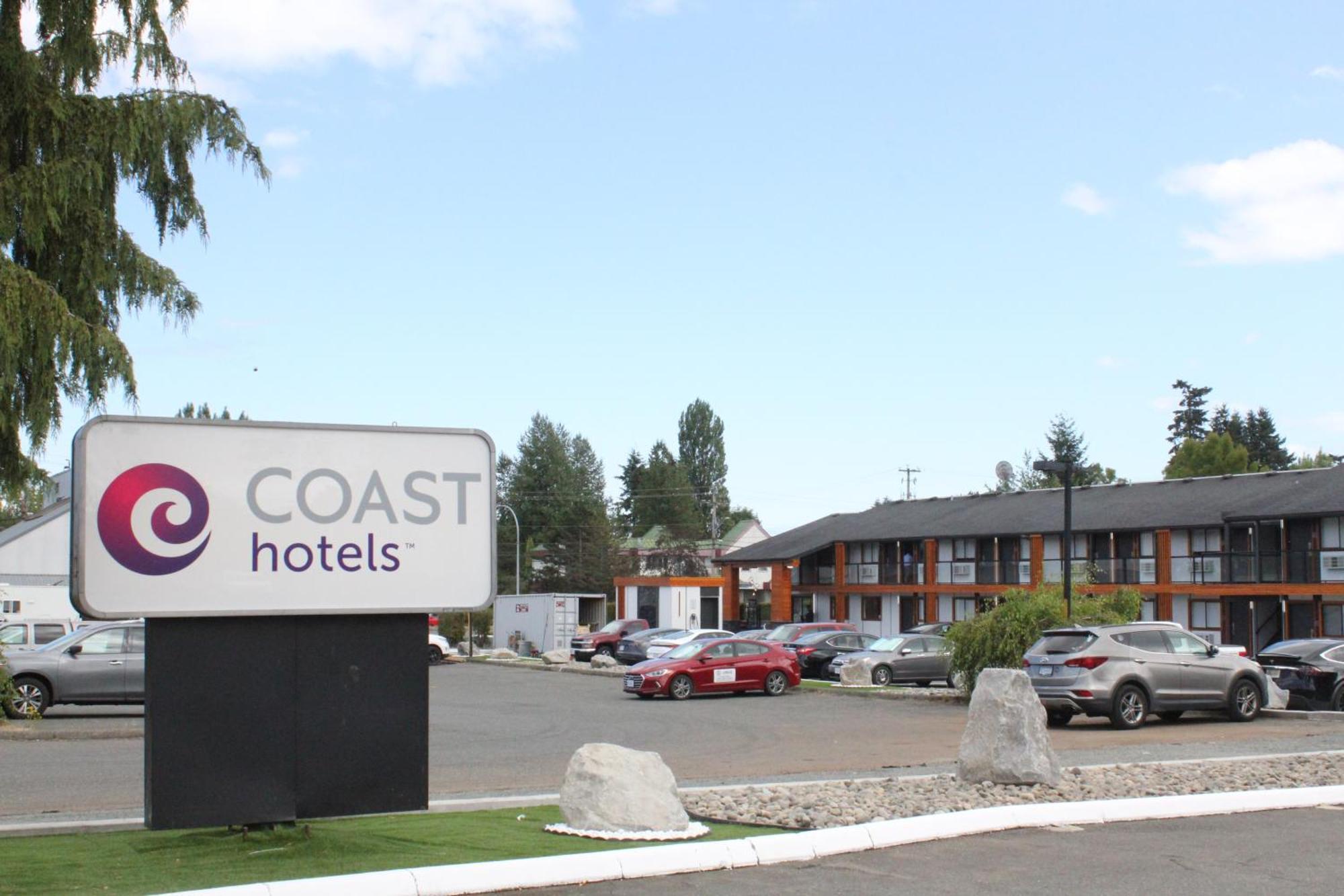 Coast Courtenay Hotel Екстериор снимка